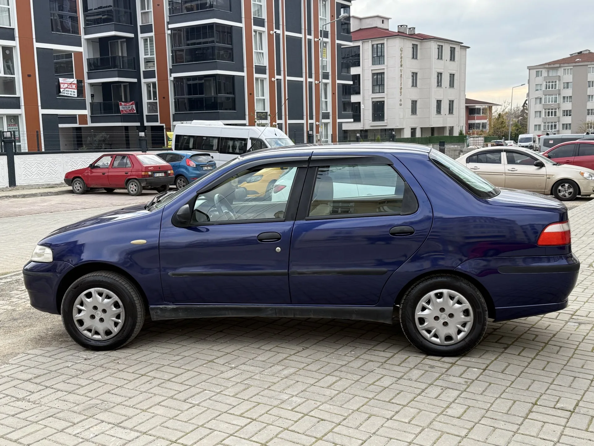 DÜŞÜK KM SAFKAN BENZİNLİ KLİMALI BONCUK ALBEA/0.99KREDİ/SENET/KART - Görsel 2
